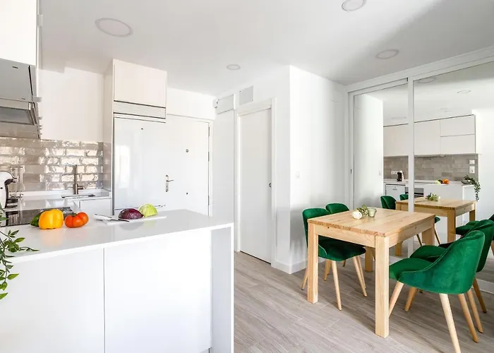 Oleholidays 515 Romana Playa Junto A La Playa Marbella